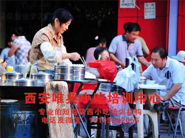 为什么别人的早餐摊生意火爆,只因老板说对了1句话 为什么别人的早餐摊生意火爆,只因老板说对了1句话