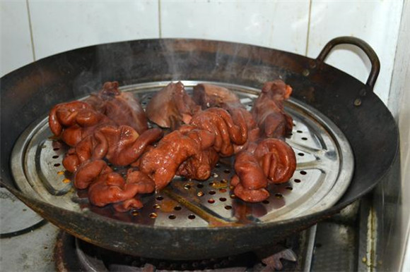 5e06d24d3231d.jpg 1-1Z105150J4C2.jpg