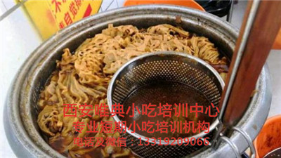 双酱土豆片夹馍