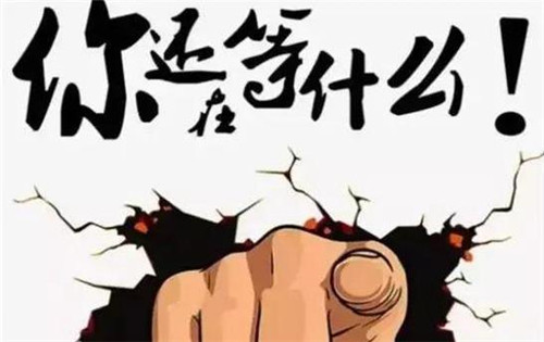 小区楼下街边摆地摊，这些小吃最火，老板都忙不过来