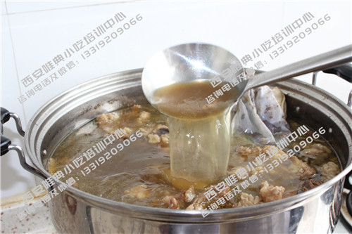 牛羊肉泡馍开店制作流程要点